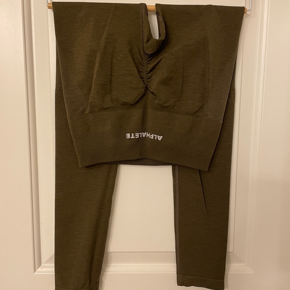 Alphalete Amplify Canteen Leggings